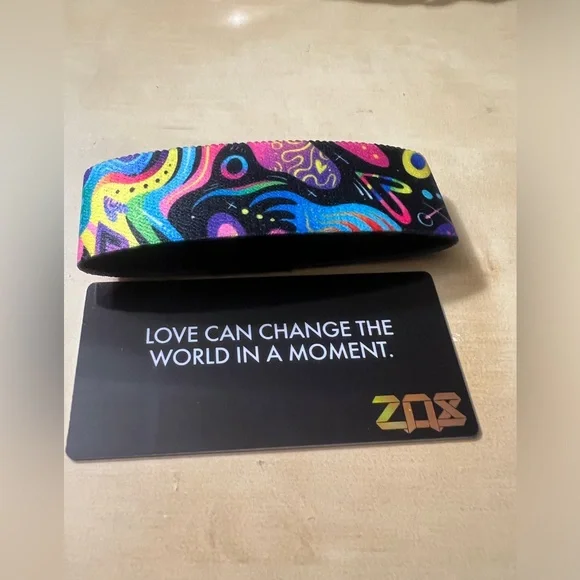 Limited Edition- ZOX Band : Love can change the World - Picture 4 of 6